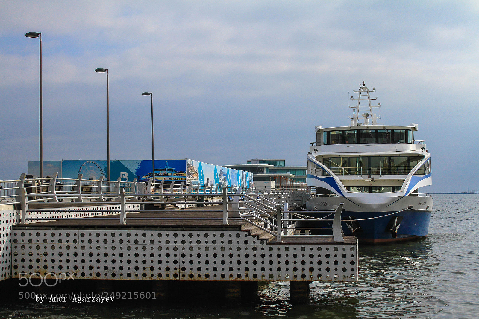 Canon EOS 7D sample photo. City photography