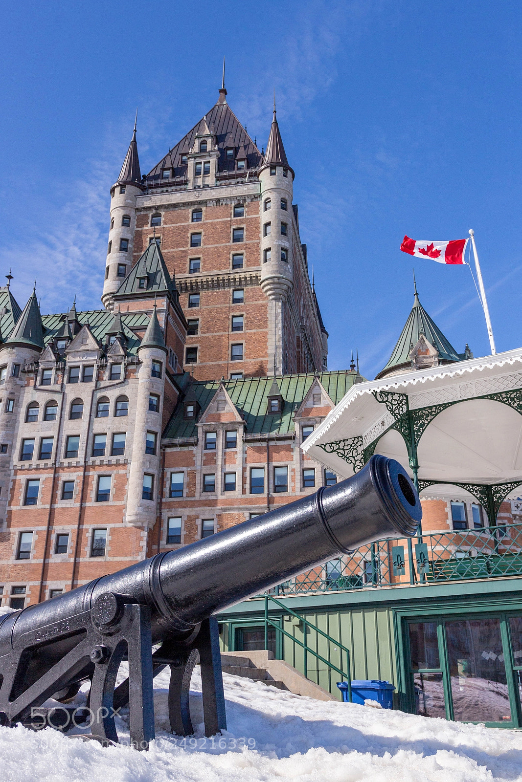 Canon EOS 650D (EOS Rebel T4i / EOS Kiss X6i) sample photo. Château frontenac photography