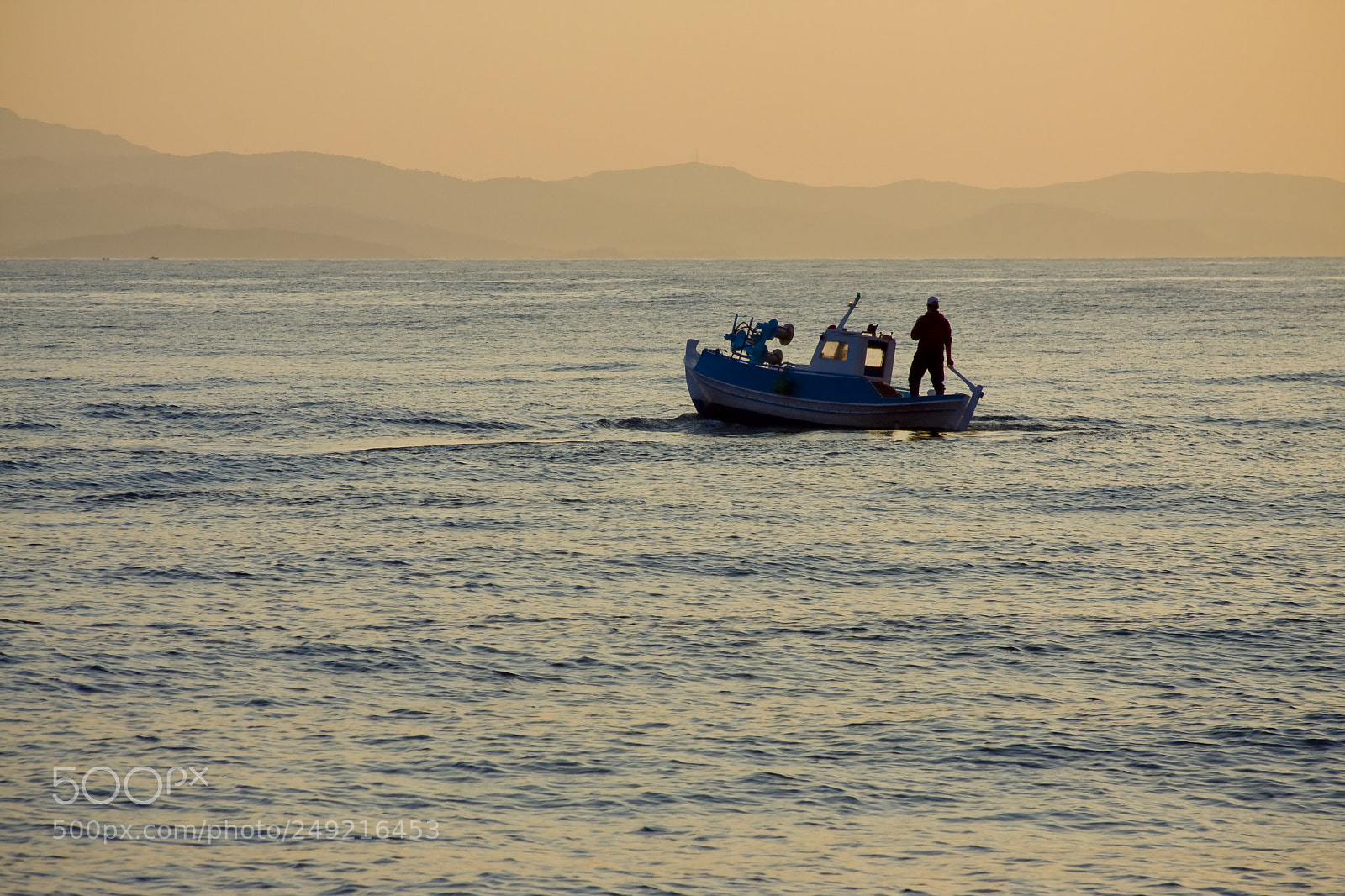 Canon EOS 40D sample photo. Sunset boat golden sea photography