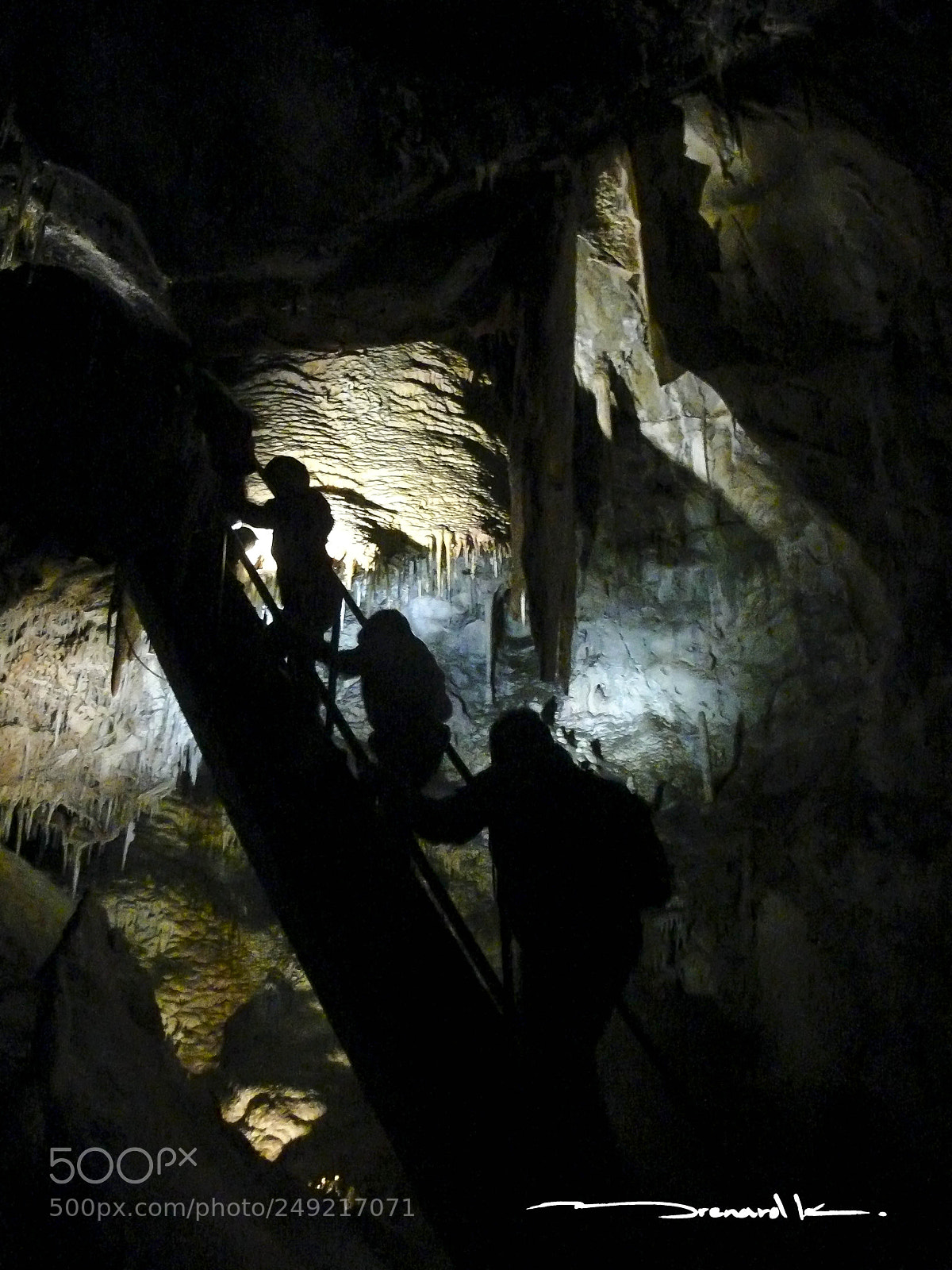 Panasonic DMC-FZ50 sample photo. Cave exploring photography