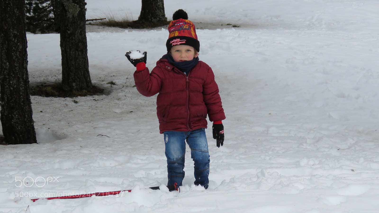 Canon PowerShot SX60 HS sample photo. Son play with snow photography