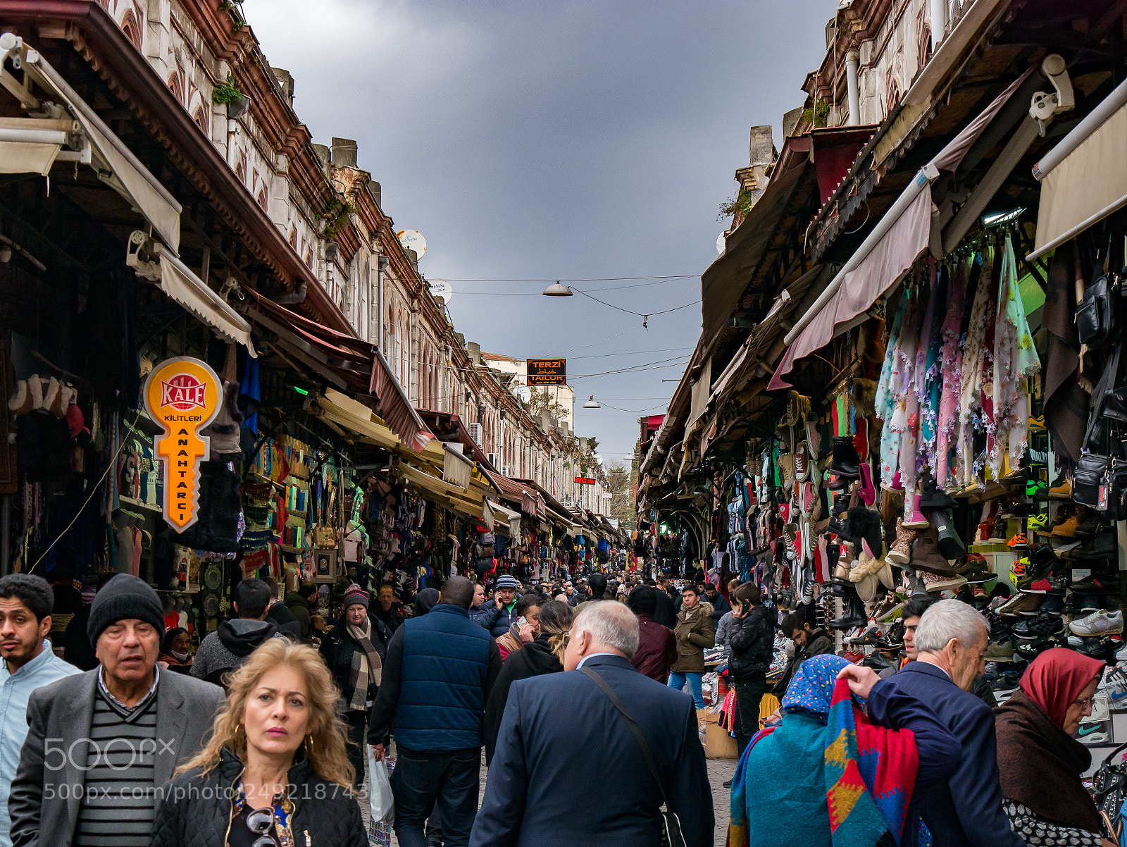 Panasonic Lumix DMC-G85 (Lumix DMC-G80) sample photo. Bazaar market photography