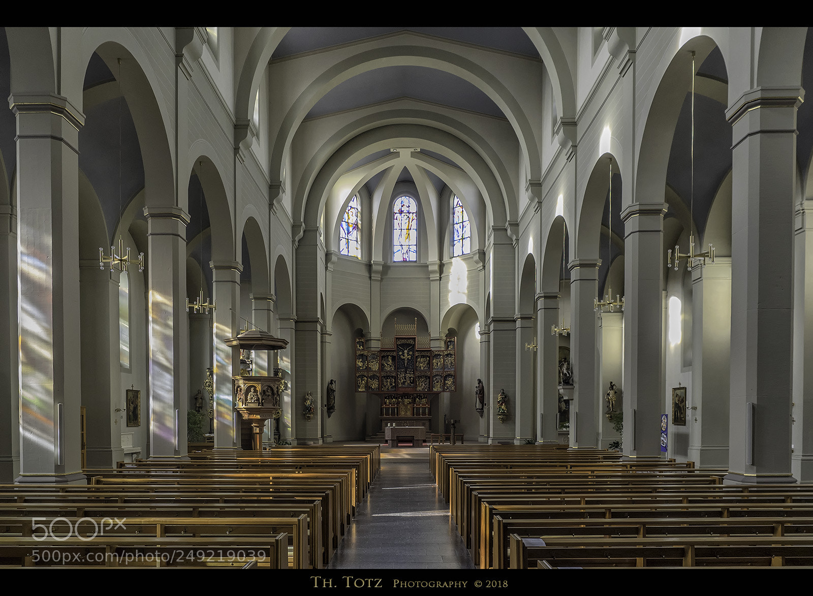 Olympus OM-D E-M1 sample photo. Church st. georg photography