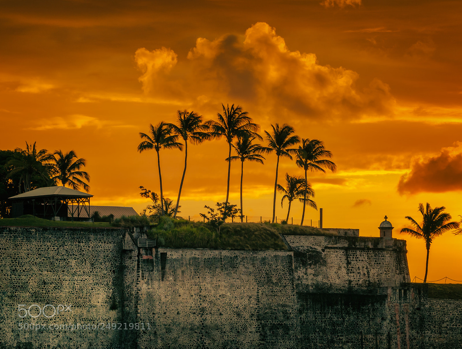 Nikon D5100 sample photo. Sunset in martinique photography
