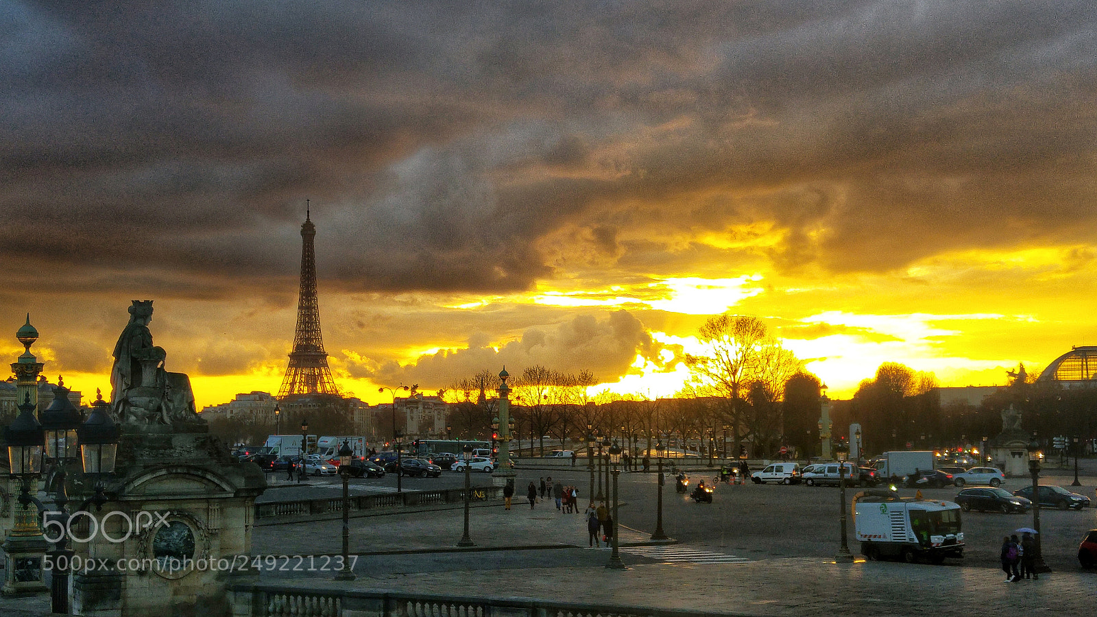 LG G4 sample photo. Paris photography