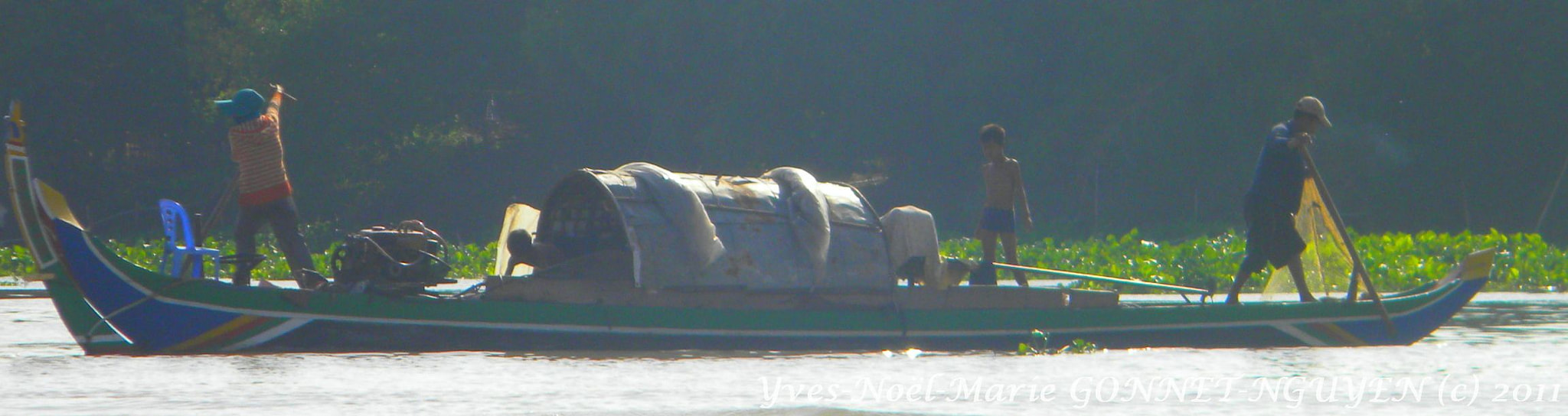 Nikon Coolpix L100 sample photo. Mekong lot () photography