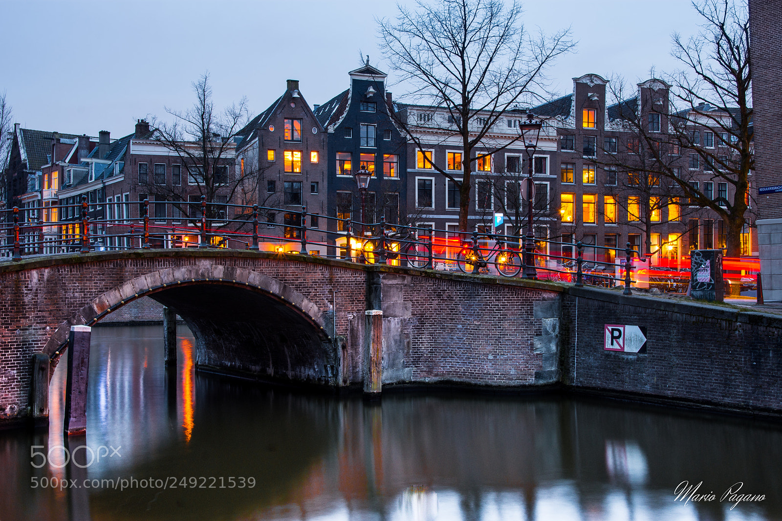 Nikon D7200 sample photo. Oudezijds voorburgwal, amsterdam photography