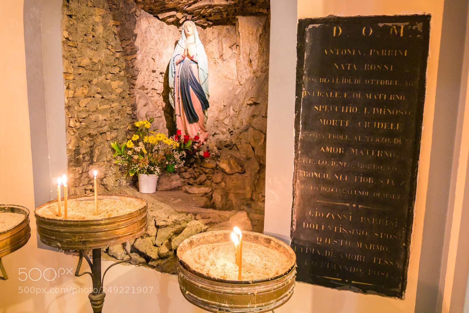 Panasonic Lumix DMC-G85 (Lumix DMC-G80) sample photo. Oldest catholic church still photography