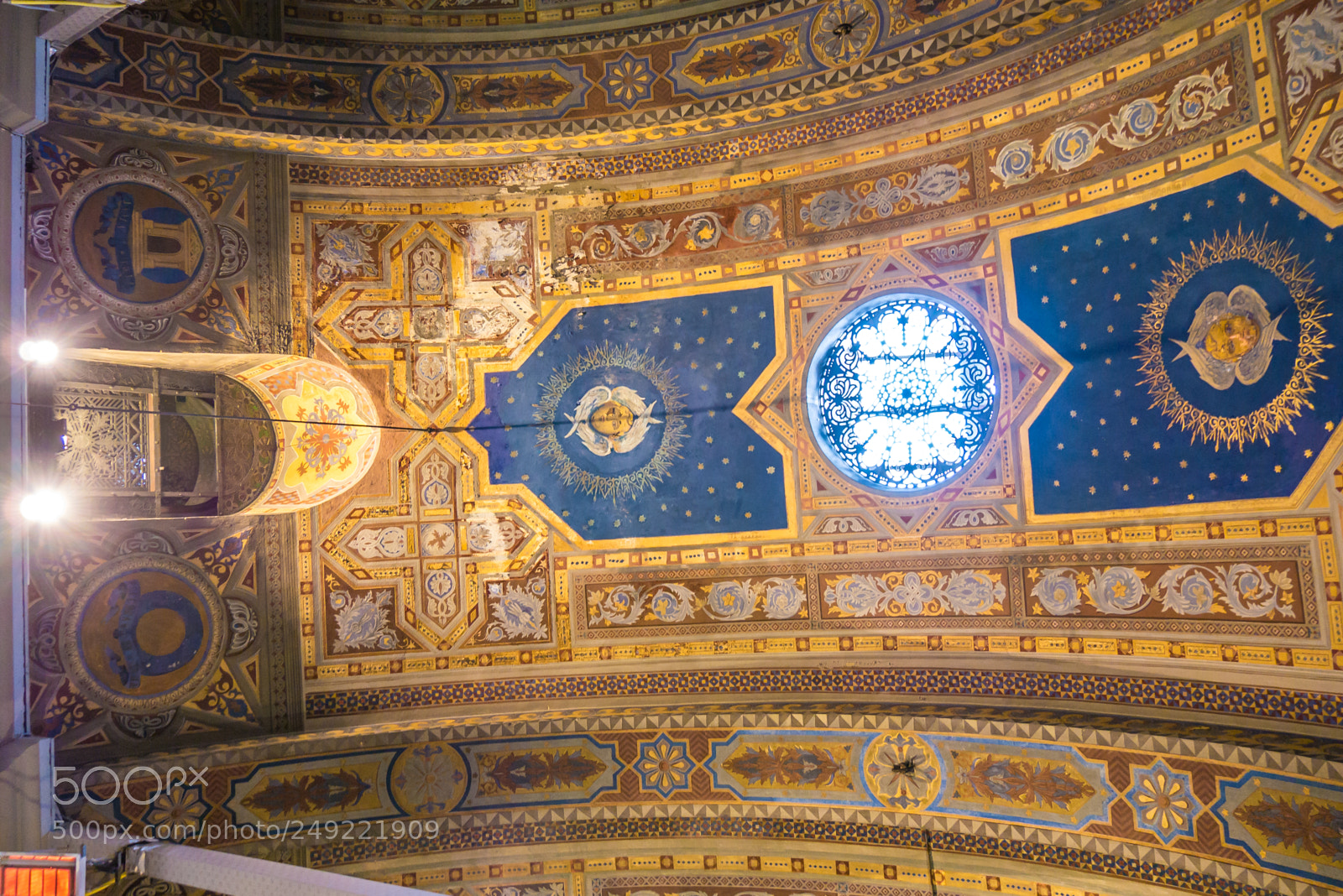 Panasonic Lumix DMC-G85 (Lumix DMC-G80) sample photo. Oldest catholic church still photography