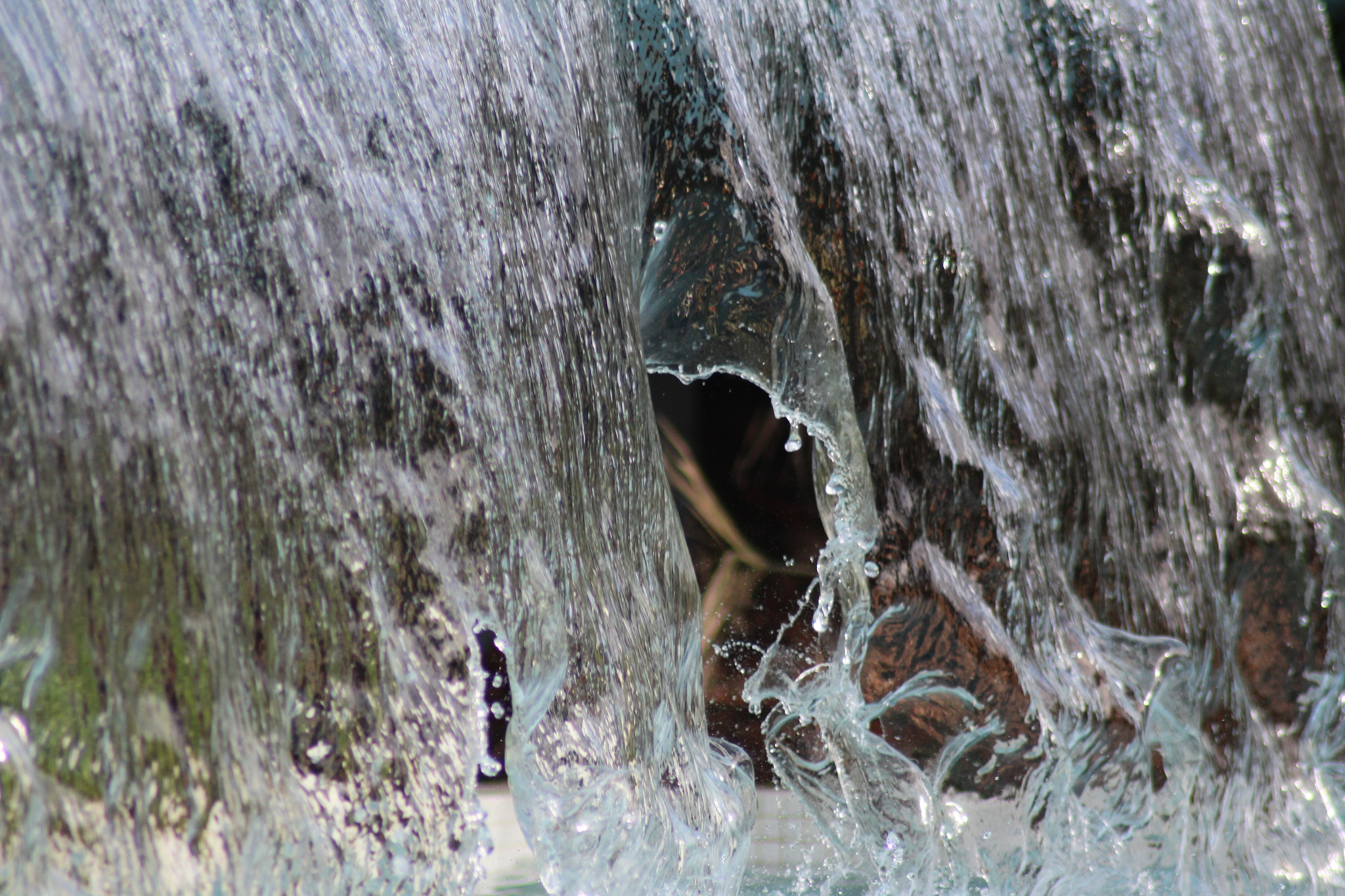 Canon EOS 700D (EOS Rebel T5i / EOS Kiss X7i) sample photo. Wet photography