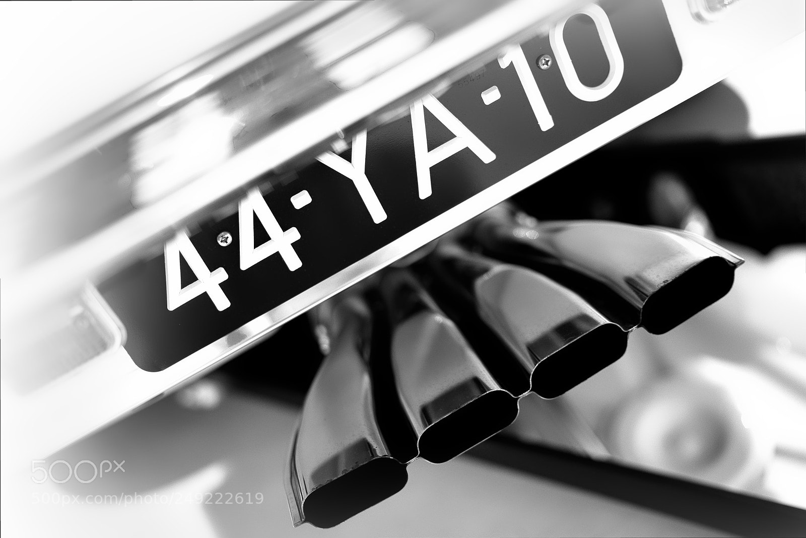 Sony a7R III sample photo. Jaguar e-type v12 roadster photography