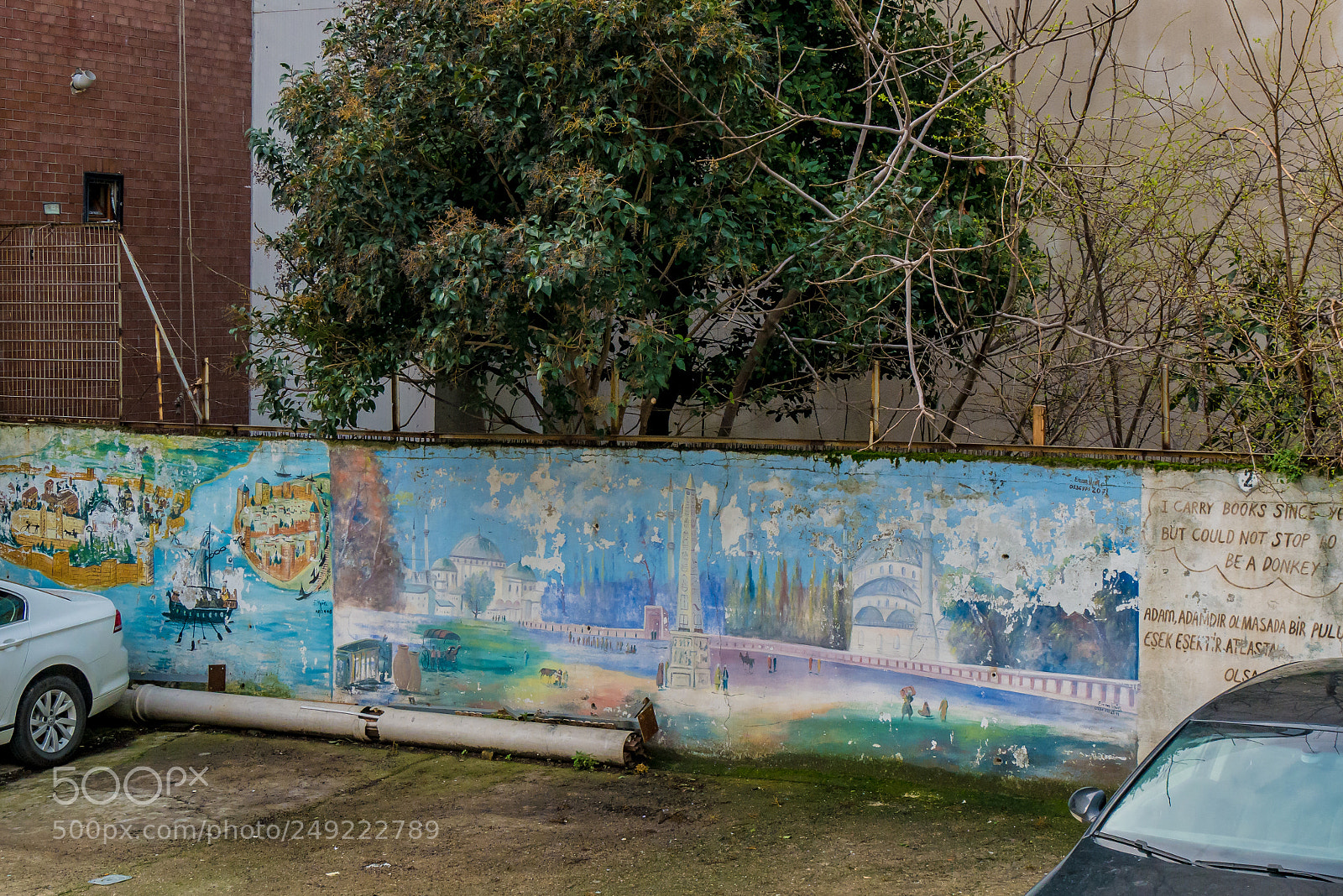 Panasonic Lumix DMC-G85 (Lumix DMC-G80) sample photo. Street art photography