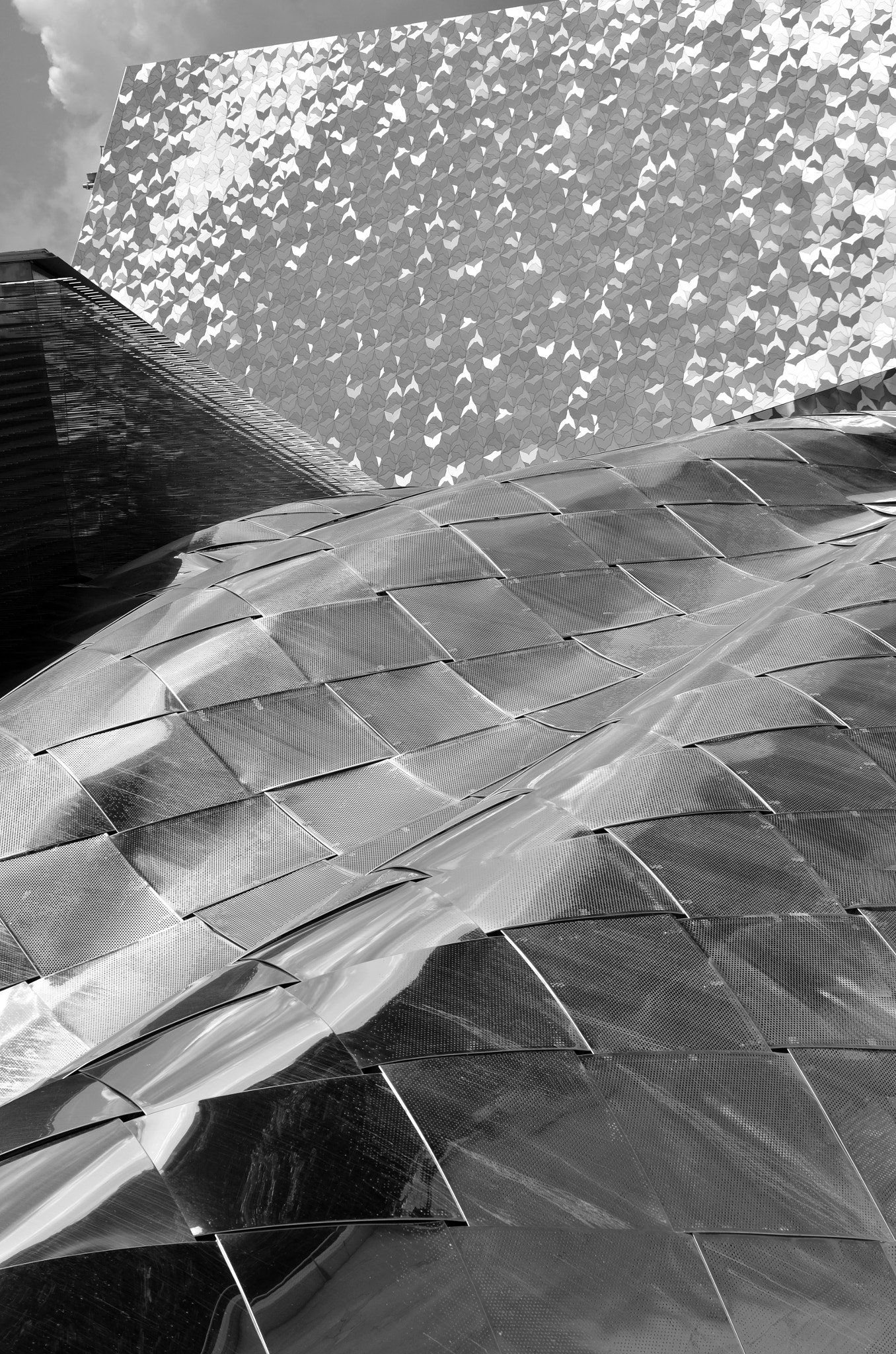 Nikon D7000 sample photo. Philharmonie de paris photography