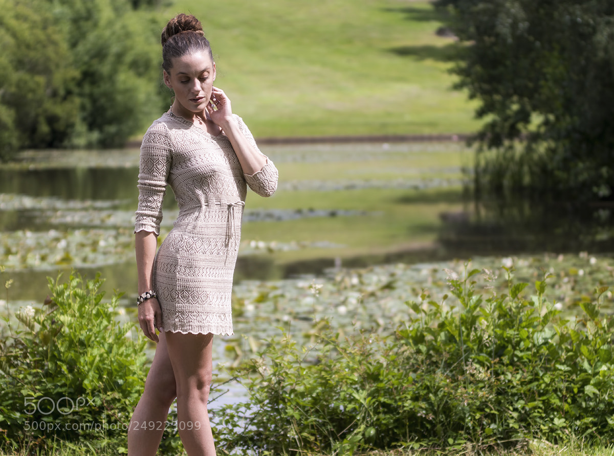 Sony ILCA-77M2 sample photo. Elle photography