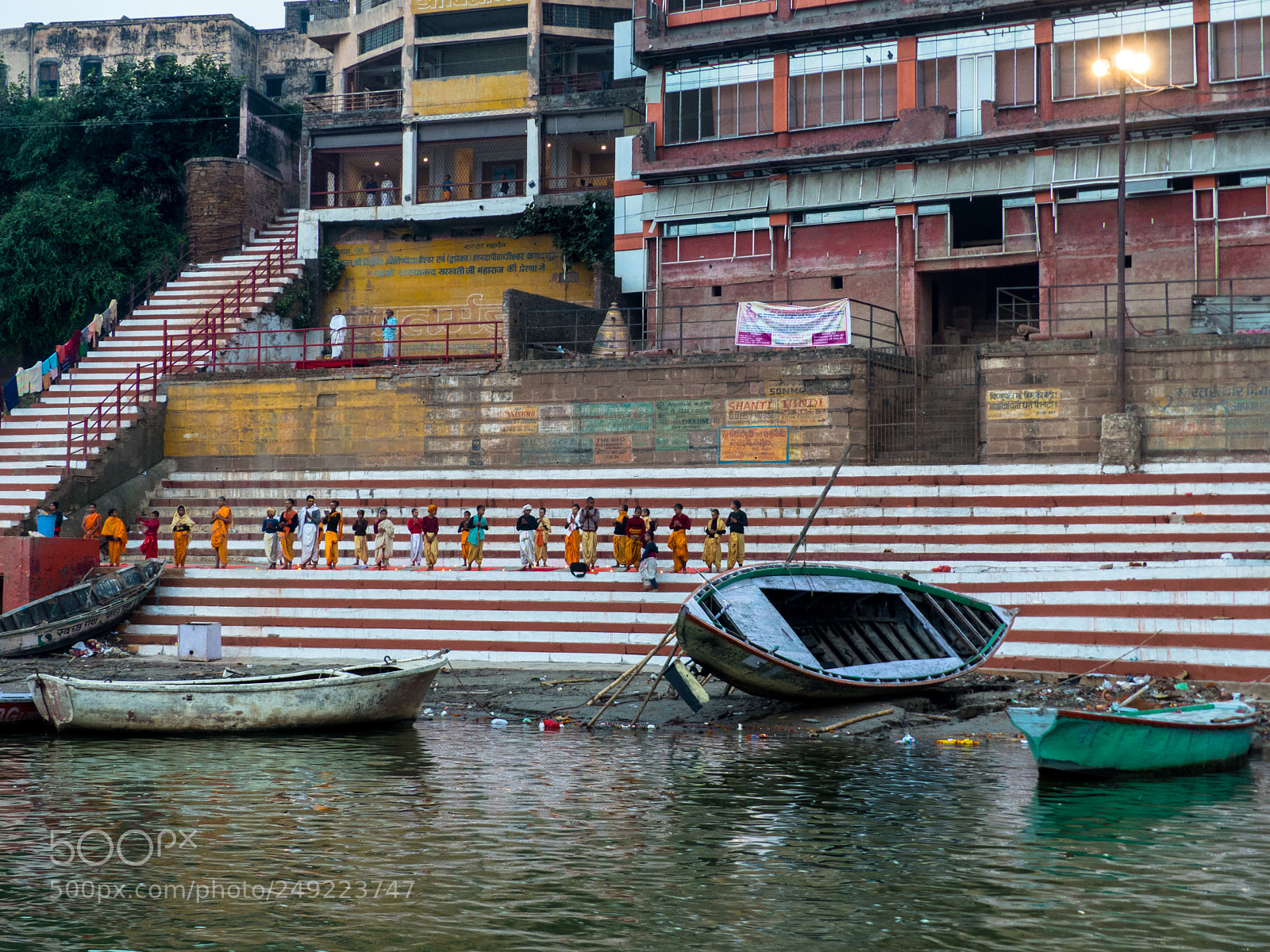 Panasonic Lumix DMC-FZ200 sample photo. Morning on ganges photography