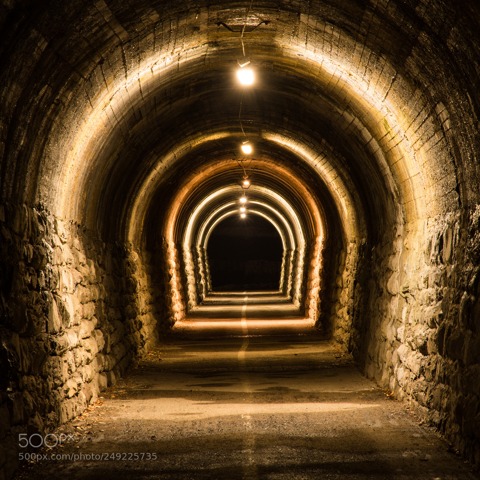 Nikon D7200 sample photo. The tunnel photography