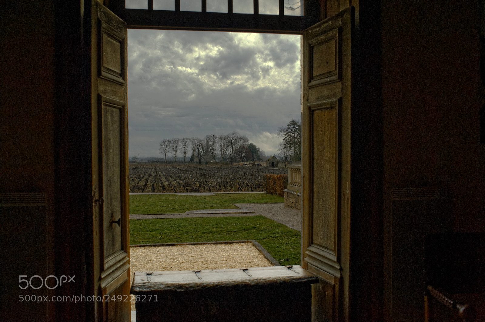 Nikon D3S sample photo. The window photography