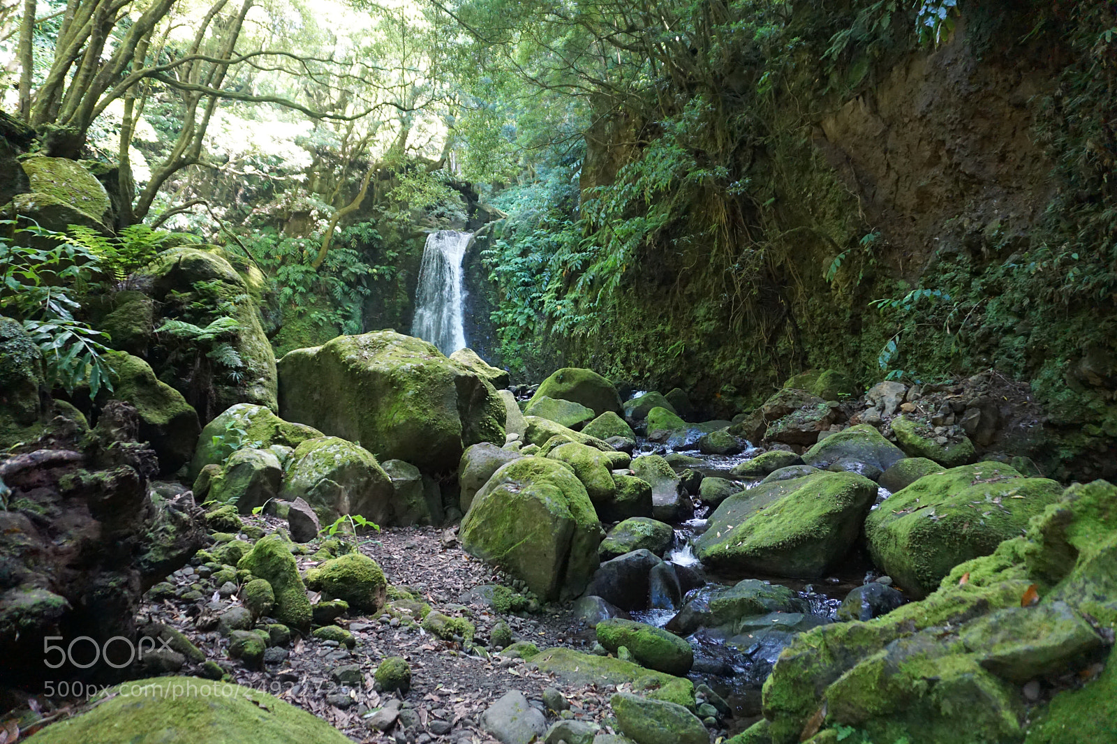 Sony a6000 sample photo. Waterfall photography