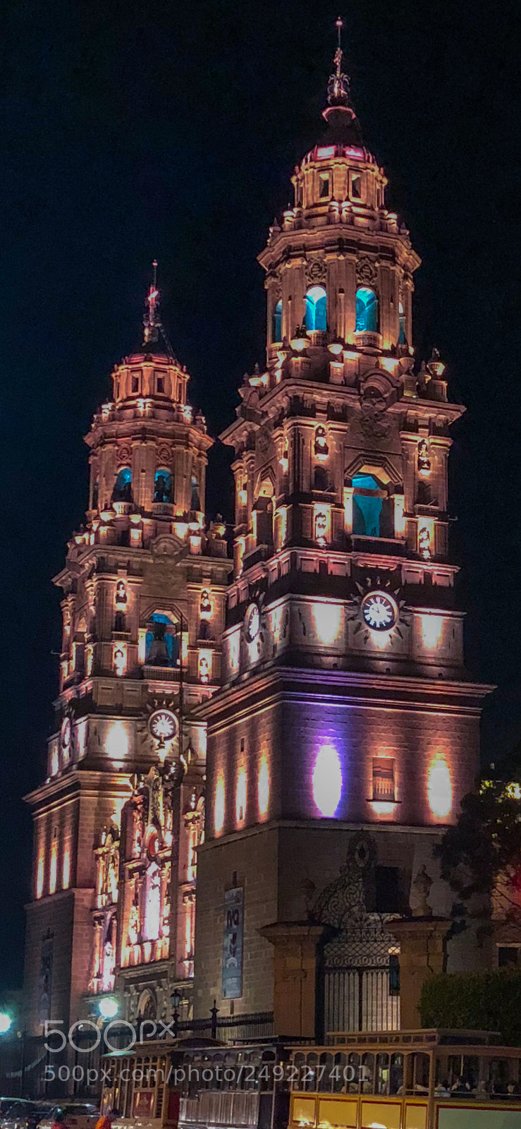 Apple iPhone X sample photo. Hermosa catedral de morelia photography