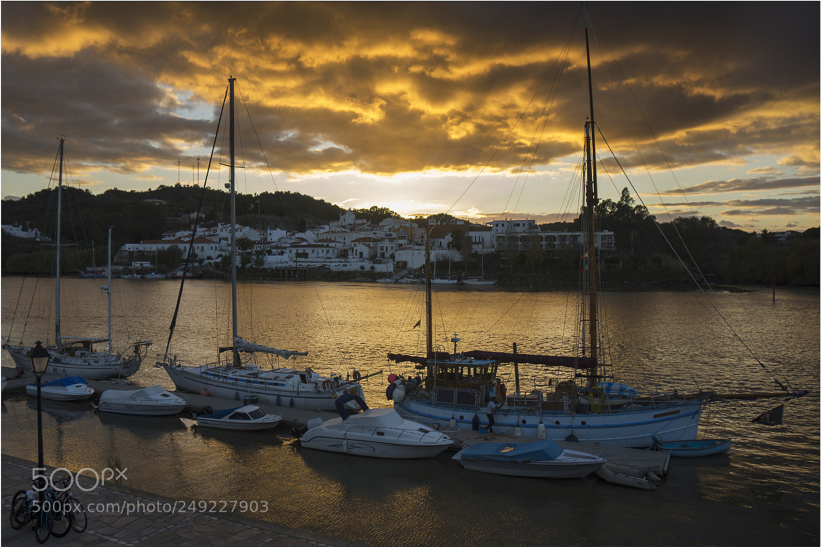 Sony Alpha NEX-7 sample photo. Evening raft photography