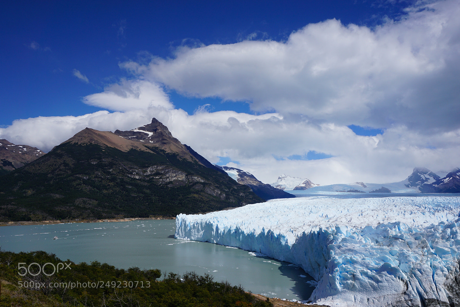 Sony a6000 sample photo. Perito moreno glacier argentina photography