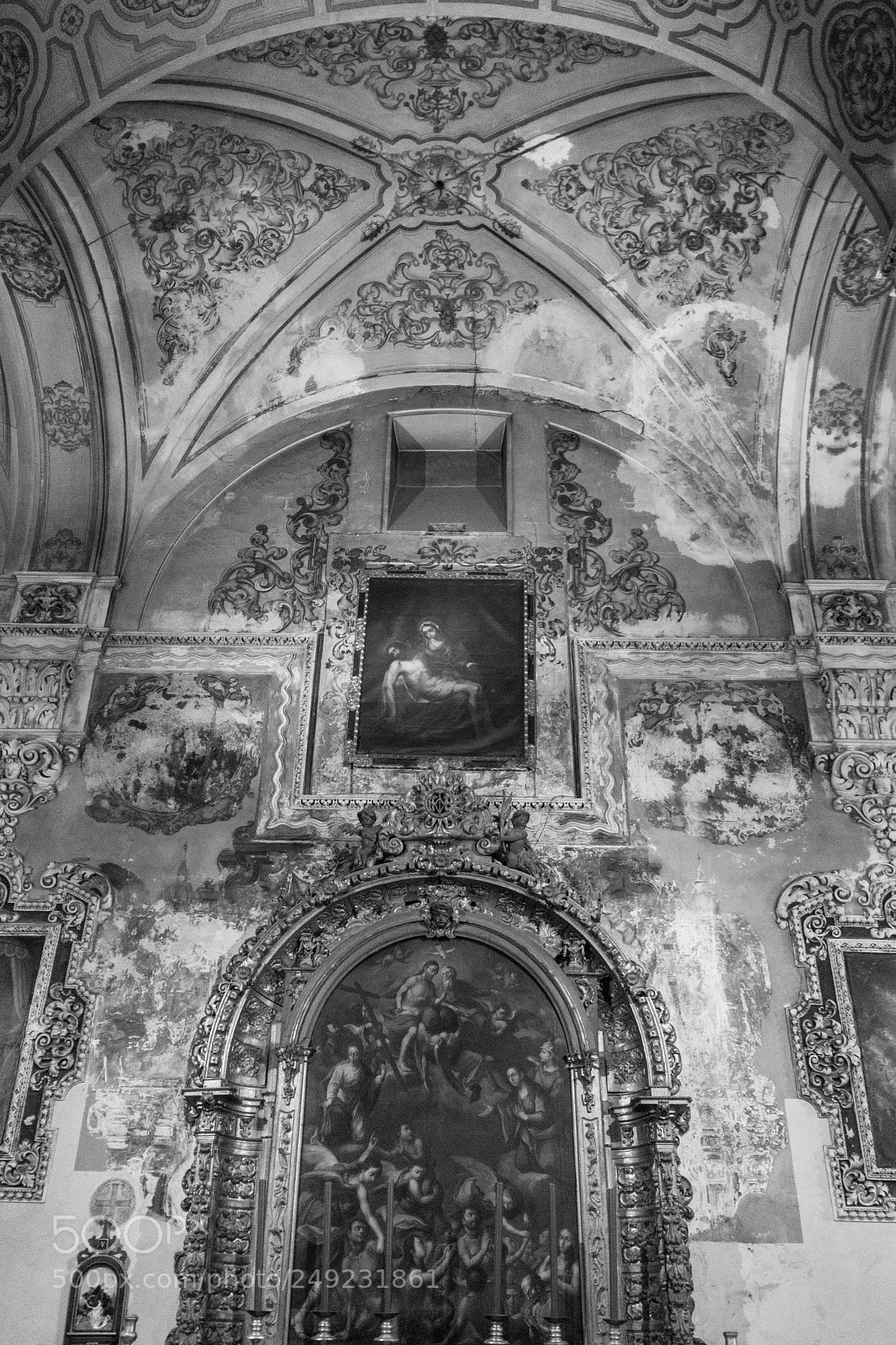 Apple iPhone SE sample photo. Iglesia de la magdalena photography
