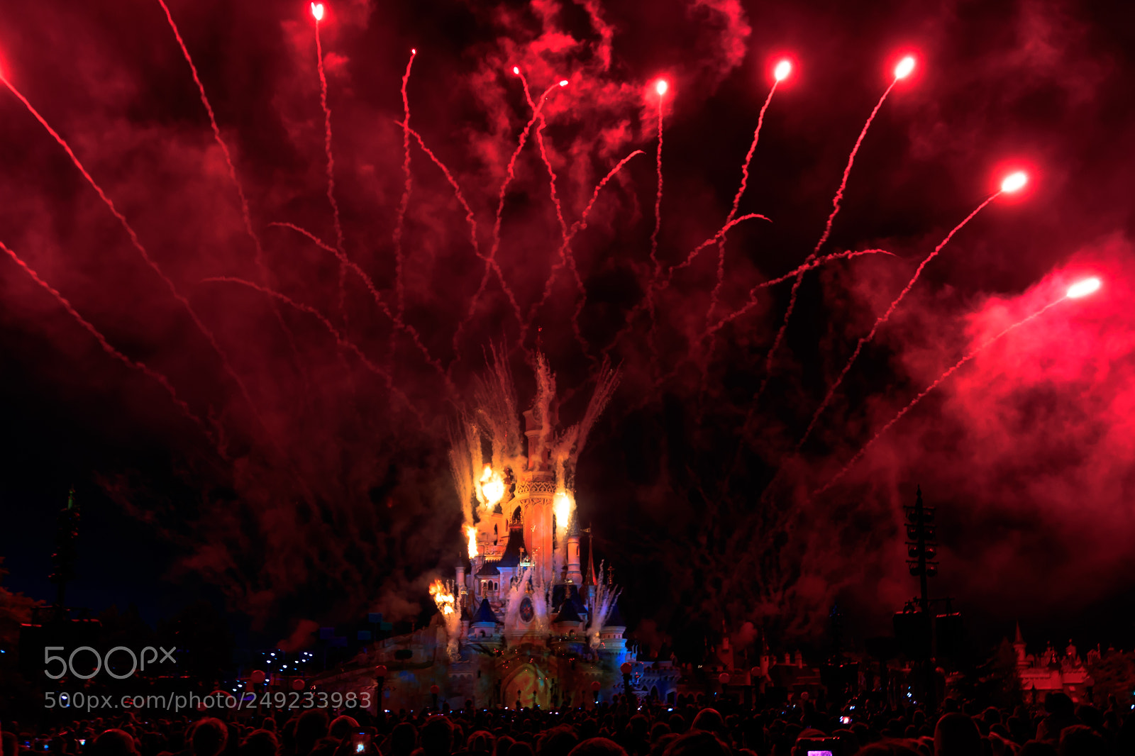 Canon EOS 80D sample photo. Disneyland fireworks 4 photography
