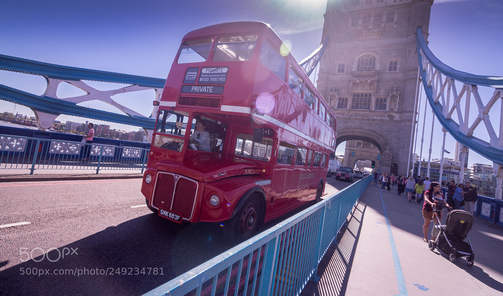 Canon EOS 650D (EOS Rebel T4i / EOS Kiss X6i) sample photo. Londonbus photography