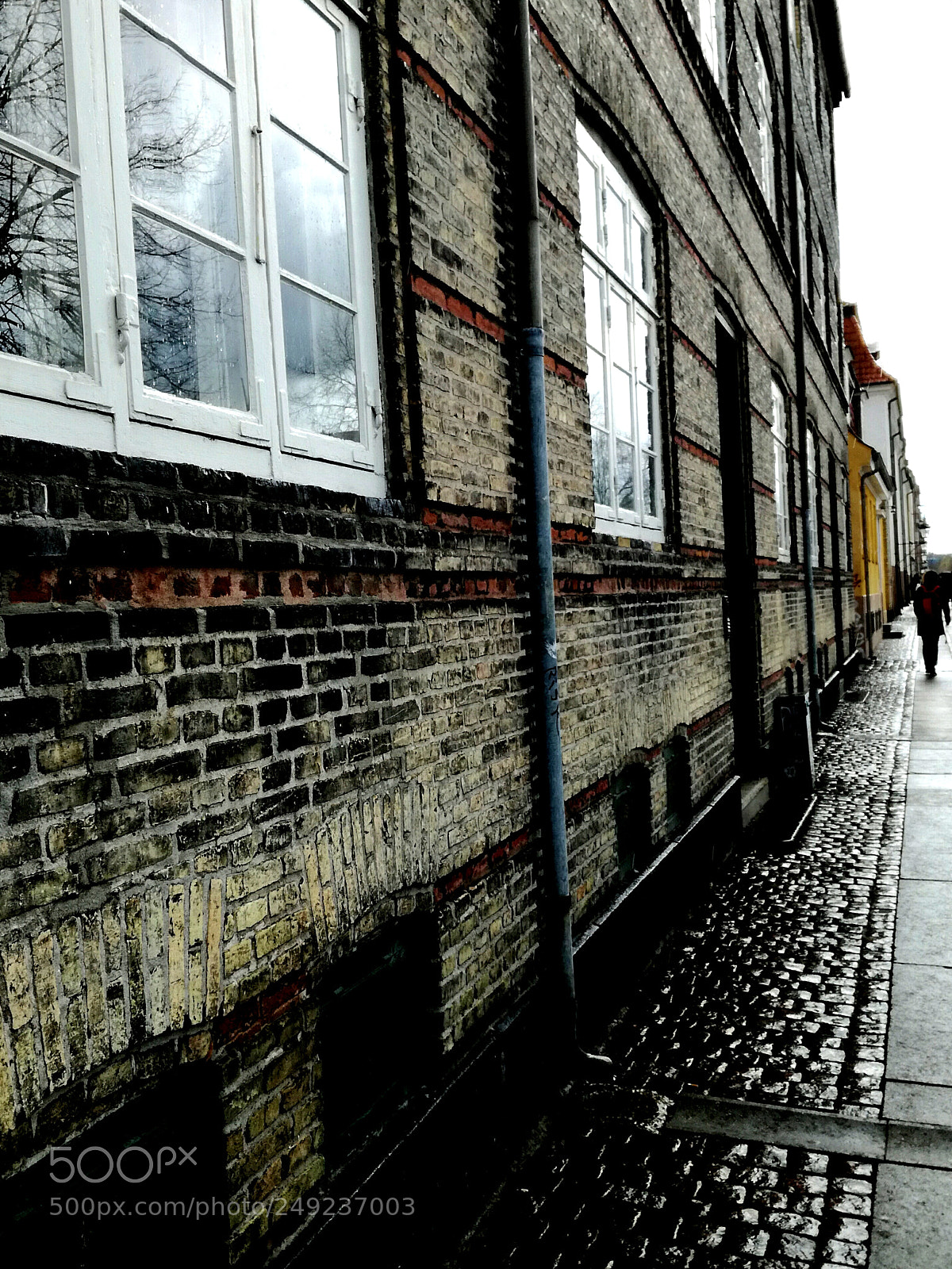 HUAWEI P9 LITE sample photo. Bricks photography