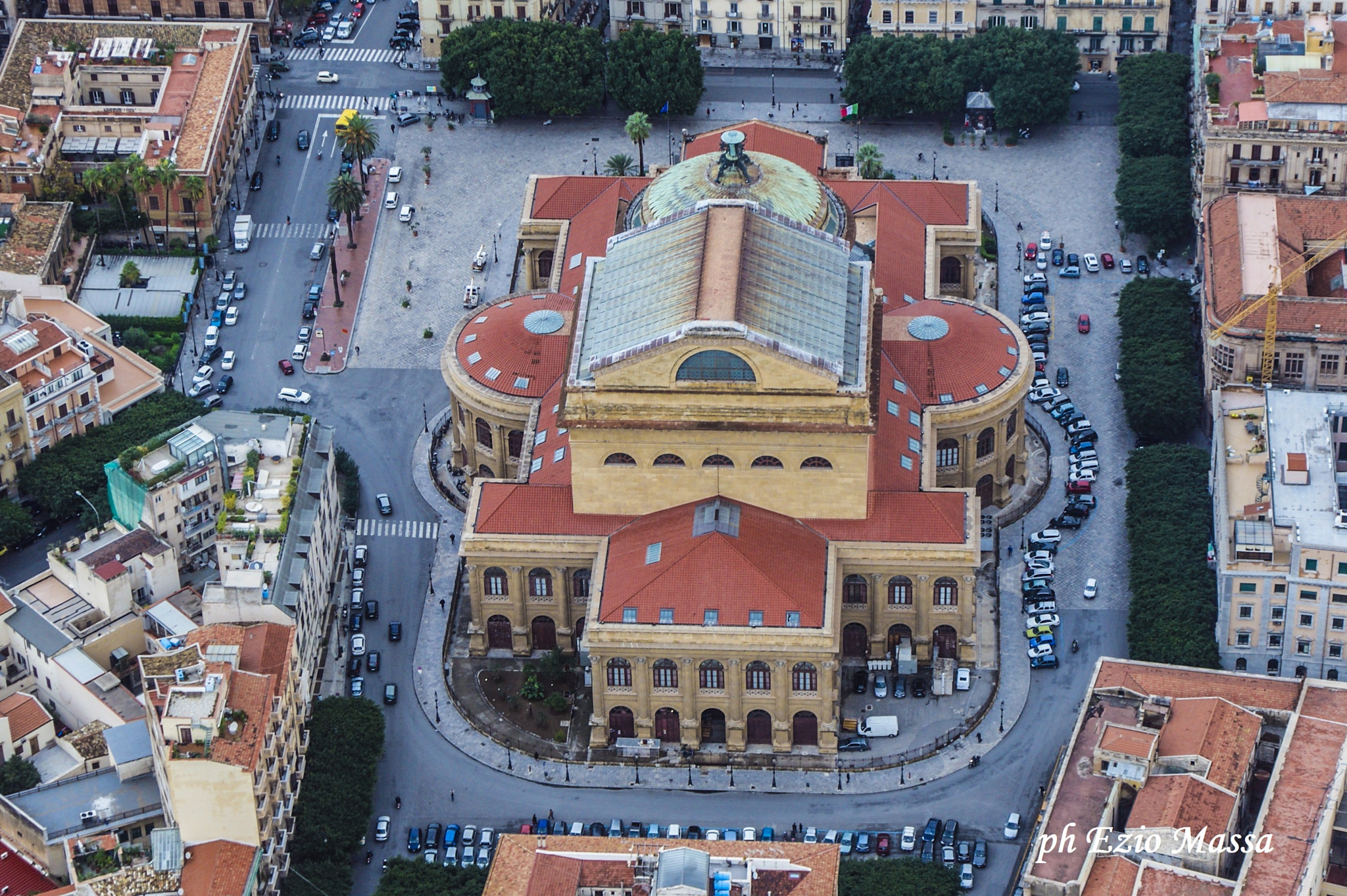 Sony Alpha DSLR-A380 sample photo. Teatro massimo photography