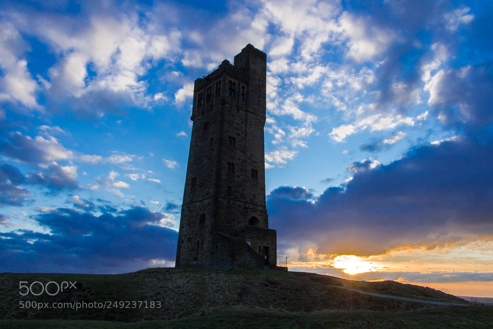 Canon EOS 700D (EOS Rebel T5i / EOS Kiss X7i) sample photo. Castle hill jubilee tower photography