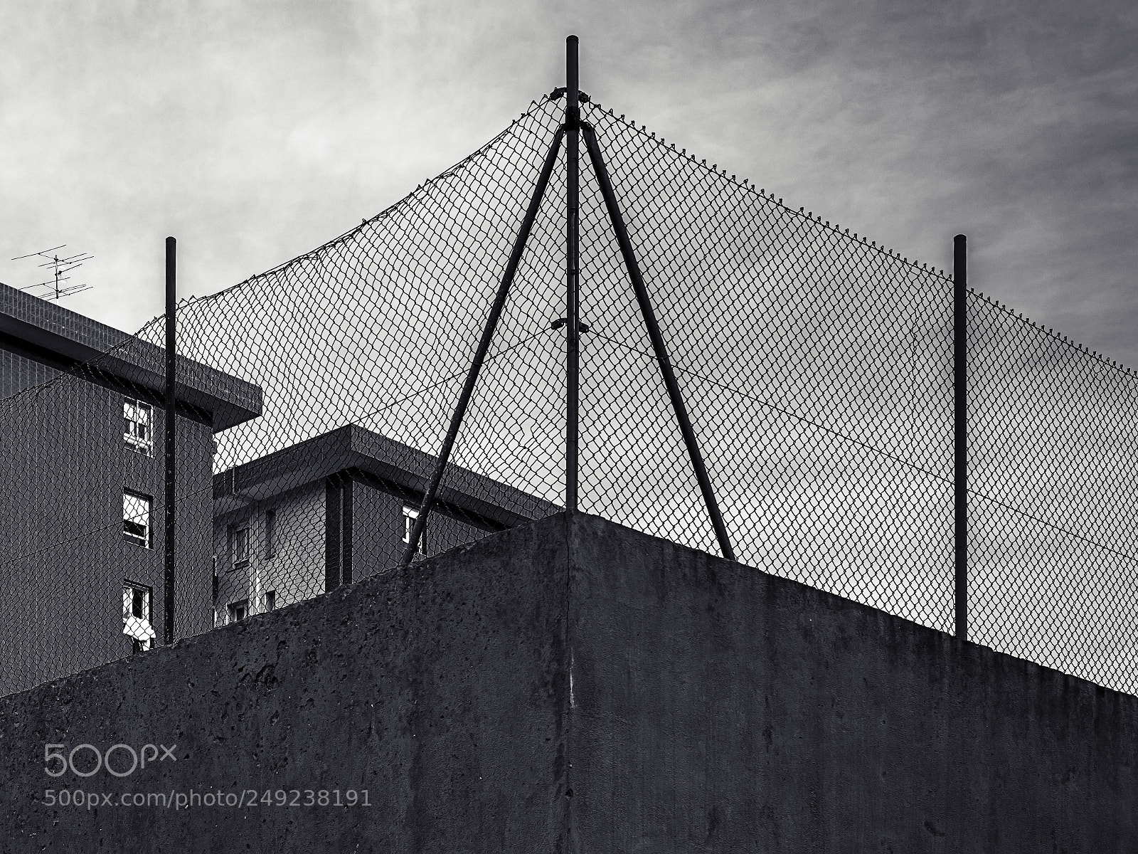 Pentax K-50 sample photo. La necesidad de escapar photography