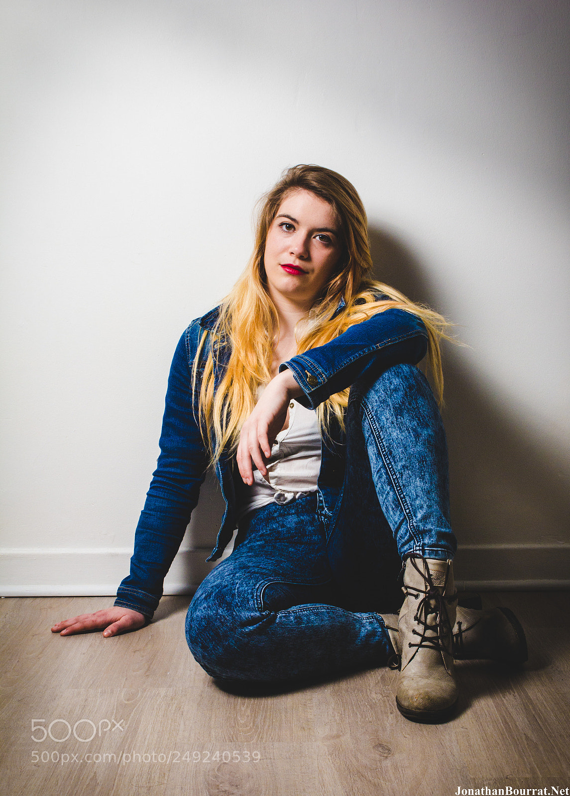Canon EOS 60D sample photo. Book studio lyon photography
