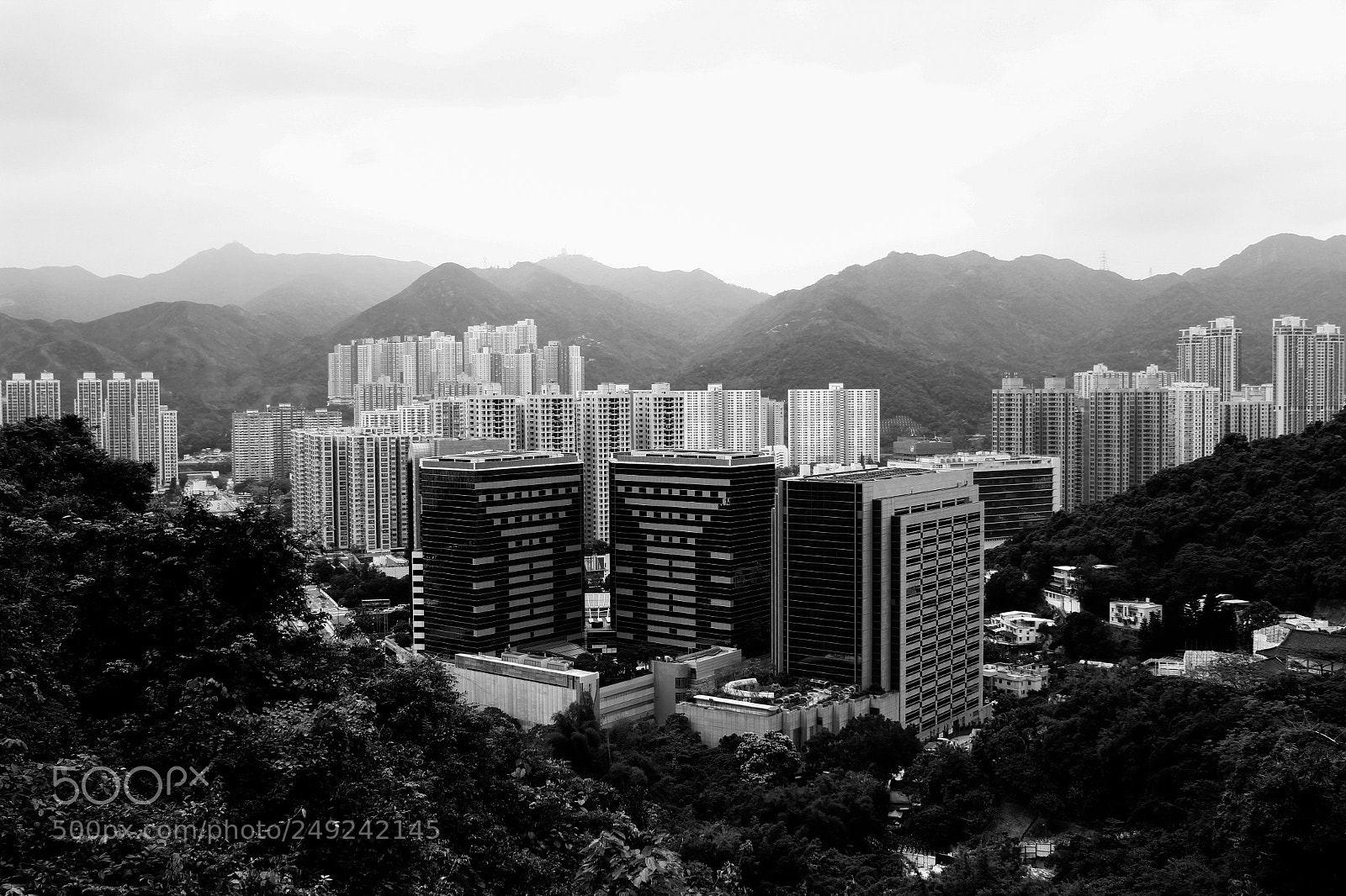 Canon EOS 1200D (EOS Rebel T5 / EOS Kiss X70 / EOS Hi) sample photo. View of hong kong photography