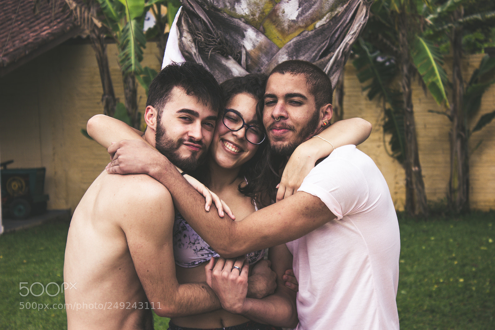 Canon EOS 600D (Rebel EOS T3i / EOS Kiss X5) sample photo. Cousins <3 photography
