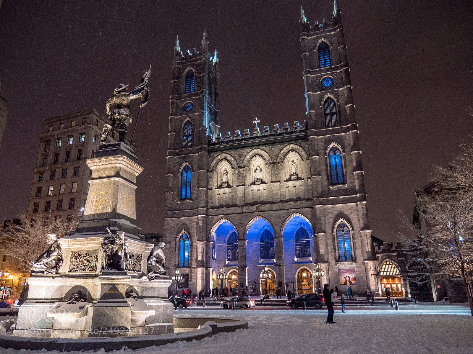 Panasonic Lumix DC-G9 sample photo. Notre-dame basilica photography