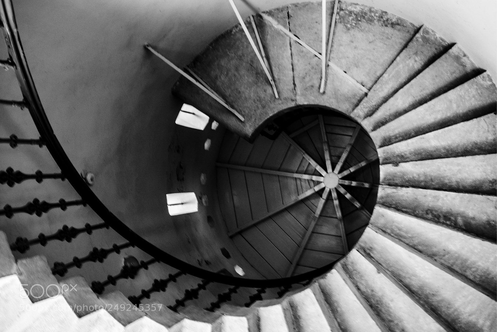 Nikon D3300 sample photo. Spiral photography