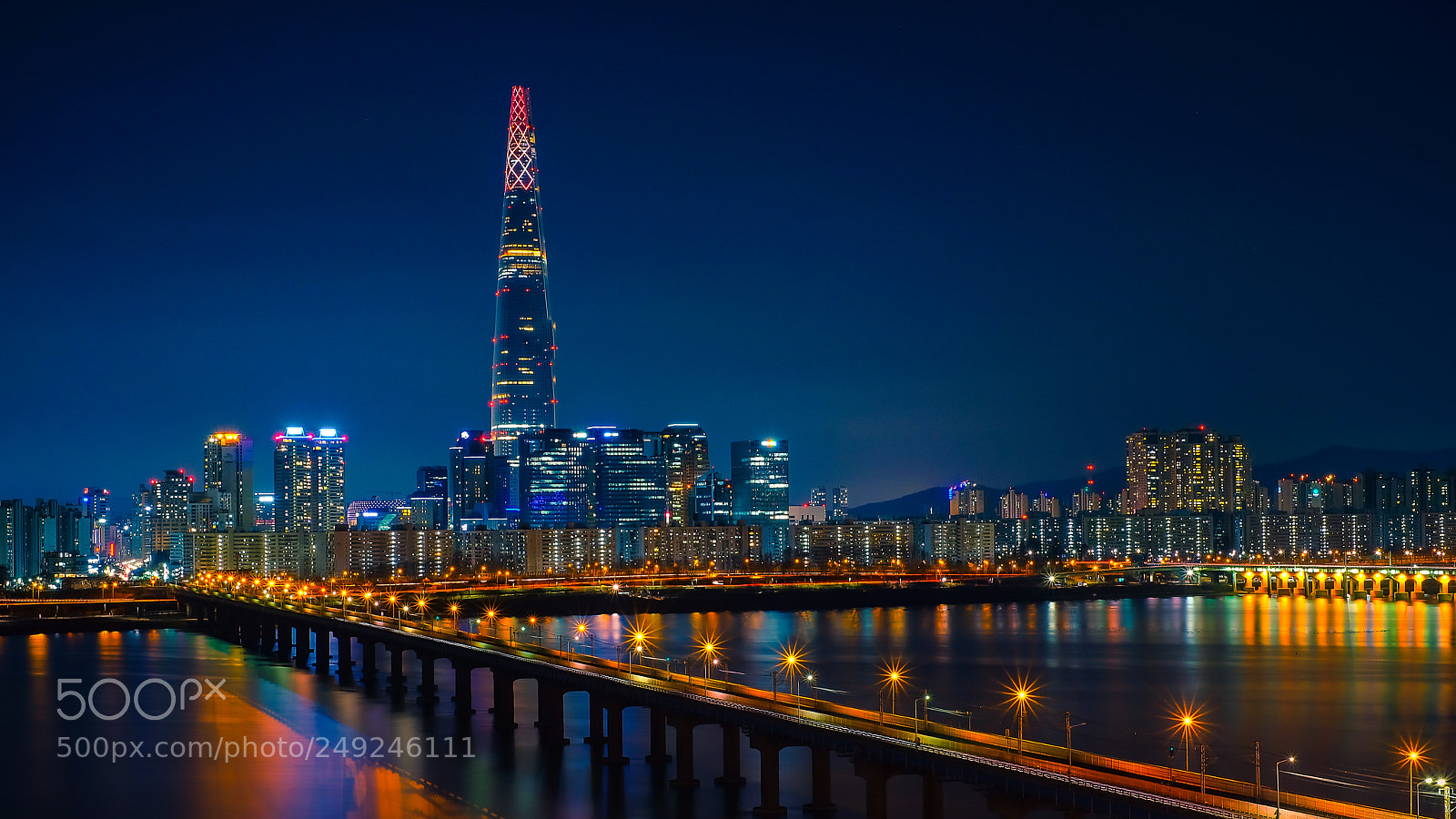 Fujifilm X-T10 sample photo. Cityscape at night along photography