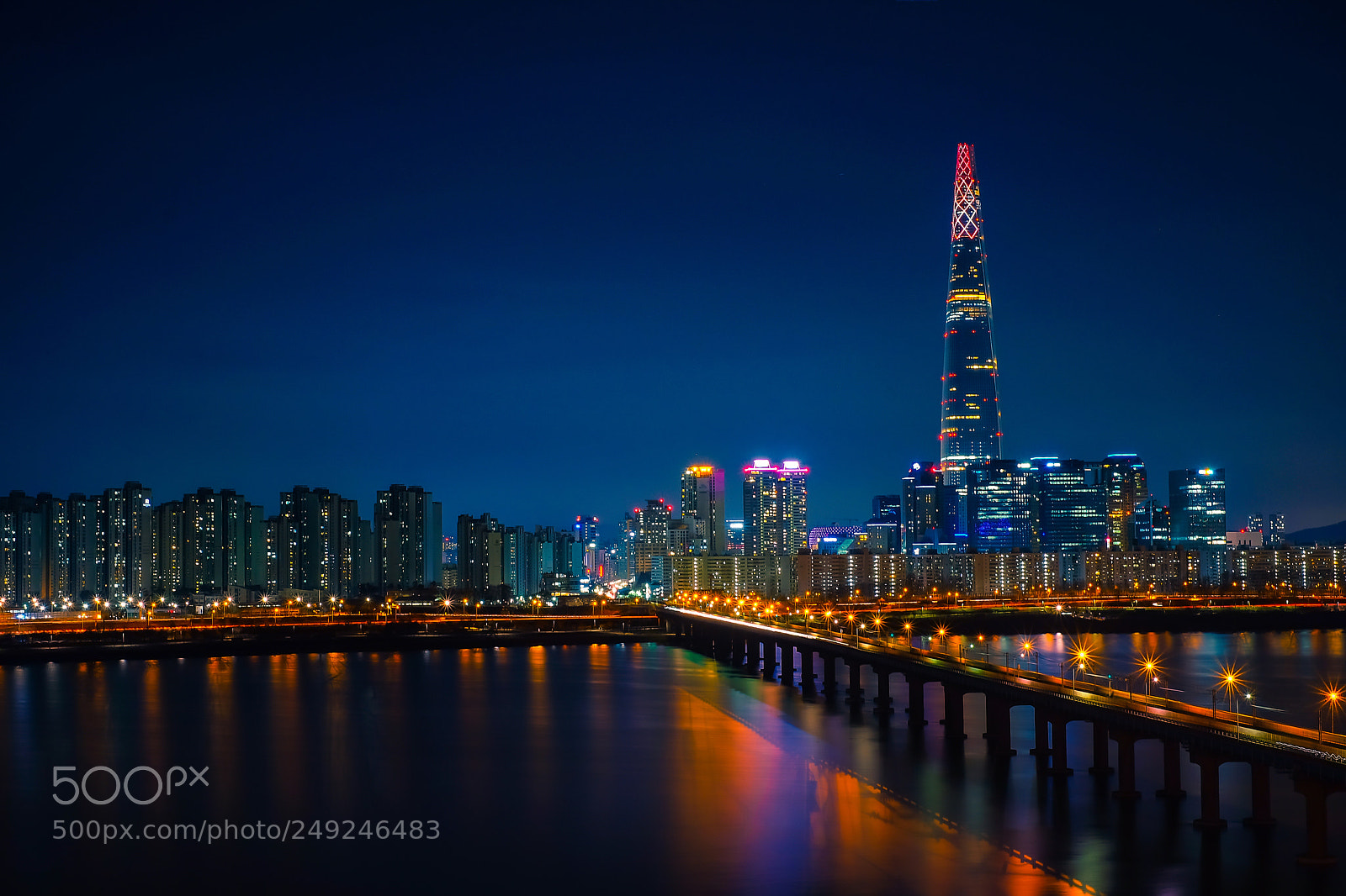 Fujifilm X-T10 sample photo. Cityscape at night along photography