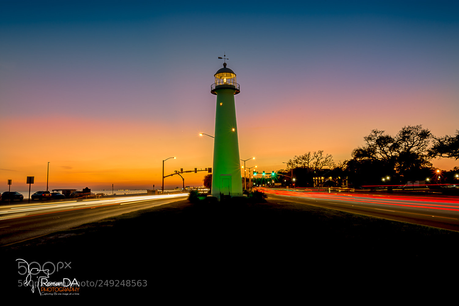 Nikon D7200 sample photo. Lighthouse warping into sunset photography