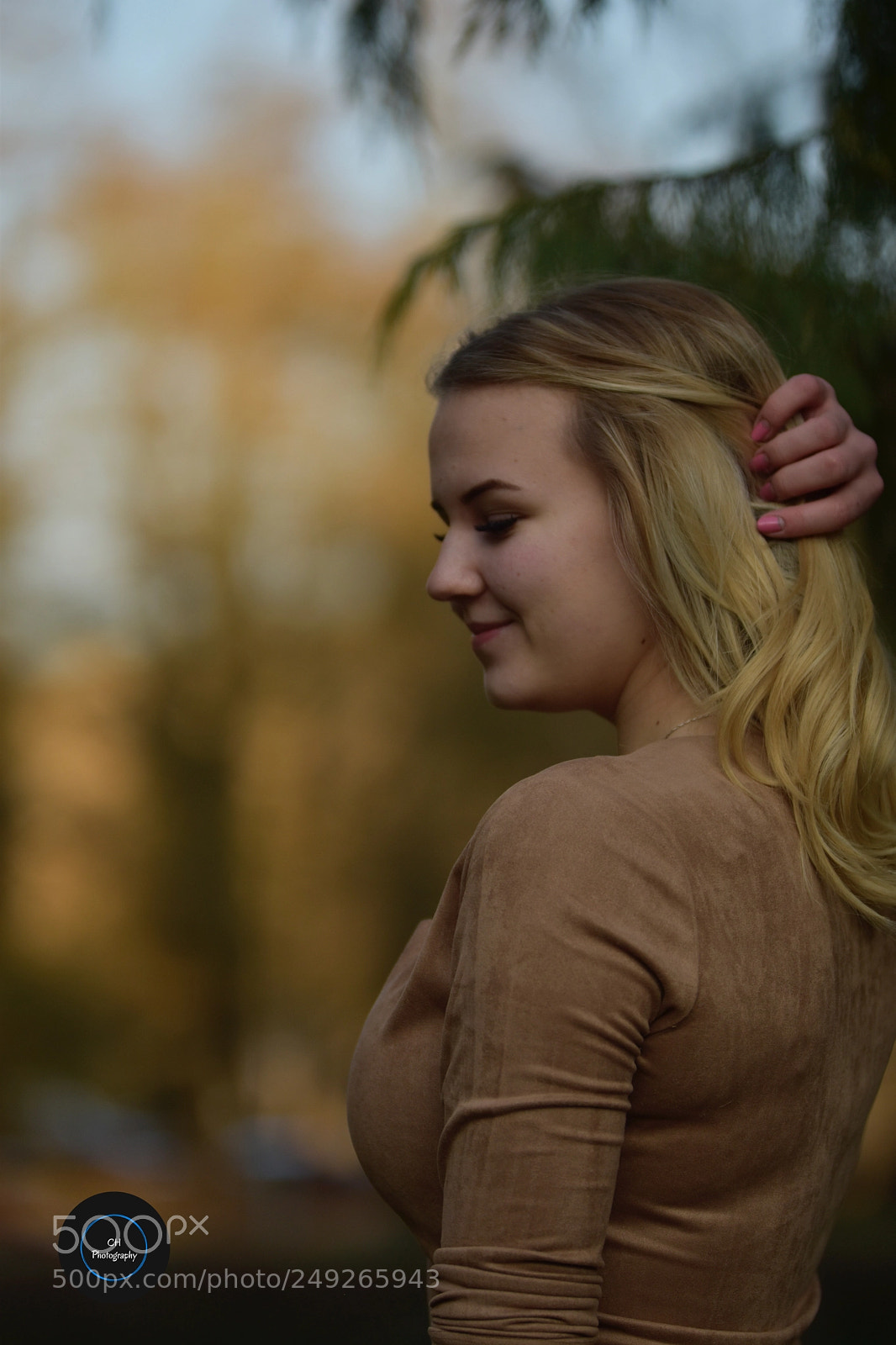 Nikon D5500 sample photo. Model photography