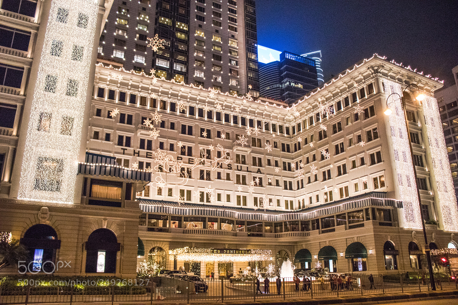 Canon EOS 77D (EOS 9000D / EOS 770D) sample photo. Christmas in hongkong photography