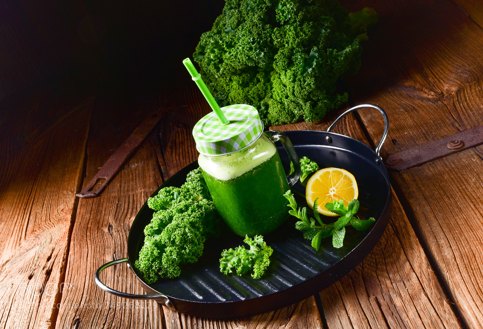 Nikon D810 sample photo. Kale smoothie photography