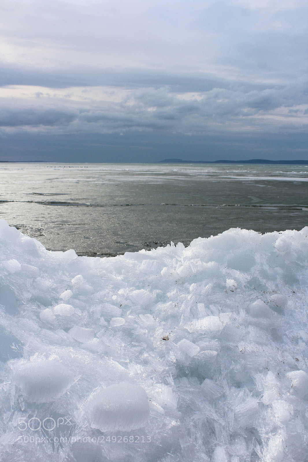 Canon EOS 1200D (EOS Rebel T5 / EOS Kiss X70 / EOS Hi) sample photo. The frozen lake iii. photography
