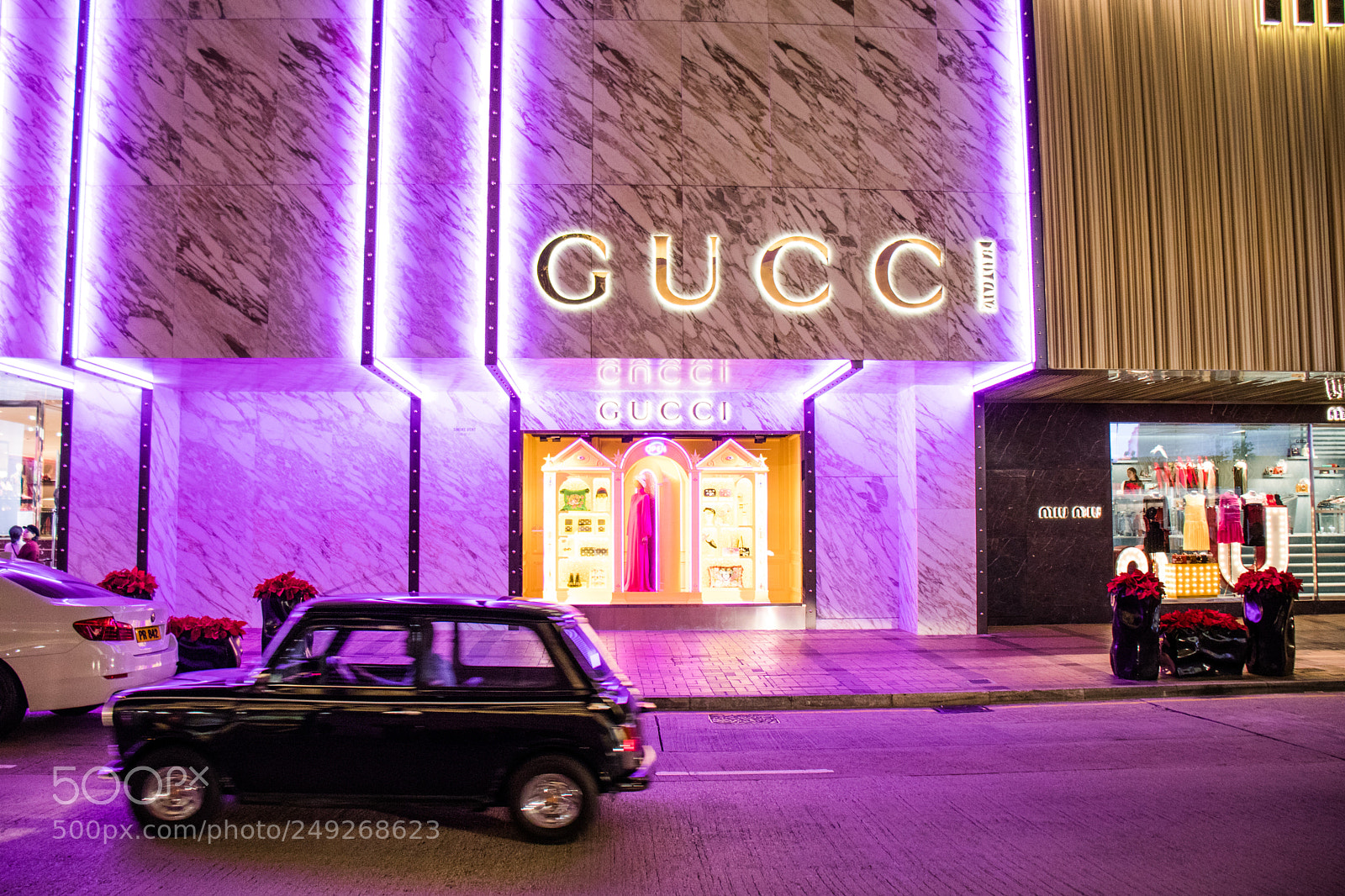 Canon EOS 77D (EOS 9000D / EOS 770D) sample photo. Christmas in hongkong photography