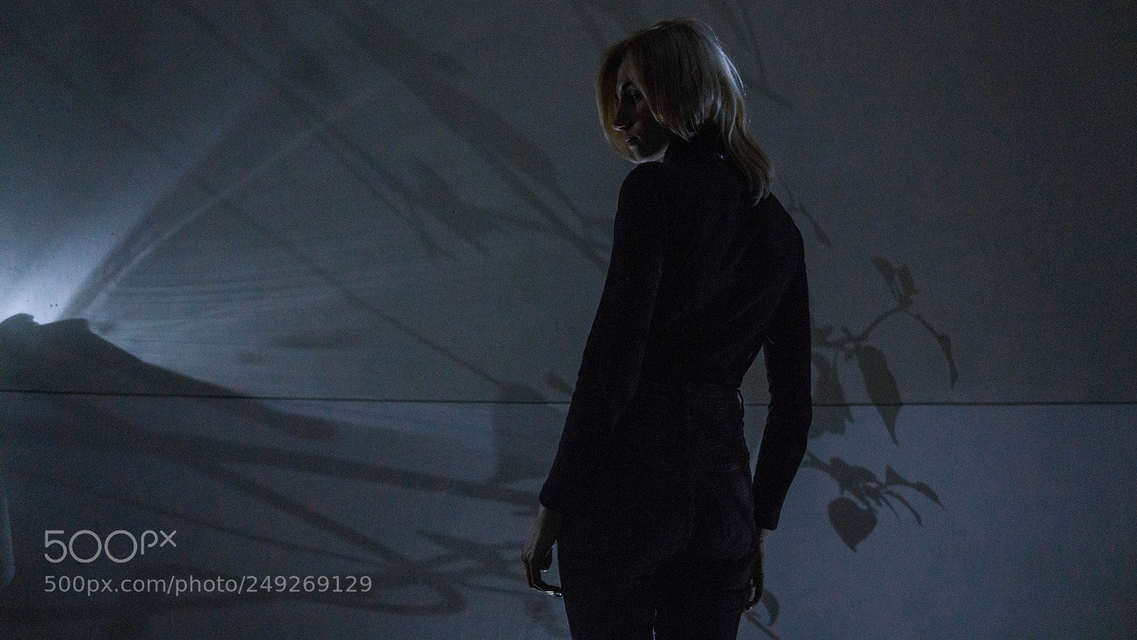 Sony a6300 sample photo. Shadowplay 4 photography