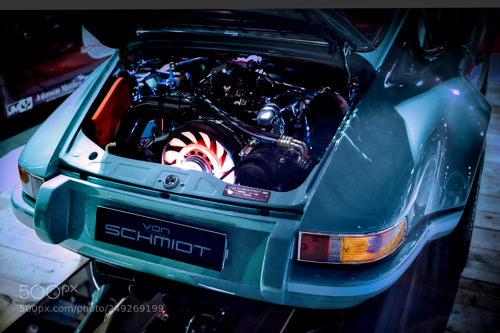 Sony a7R III sample photo. Porsche 911 carrera 2 coupe  engine photography