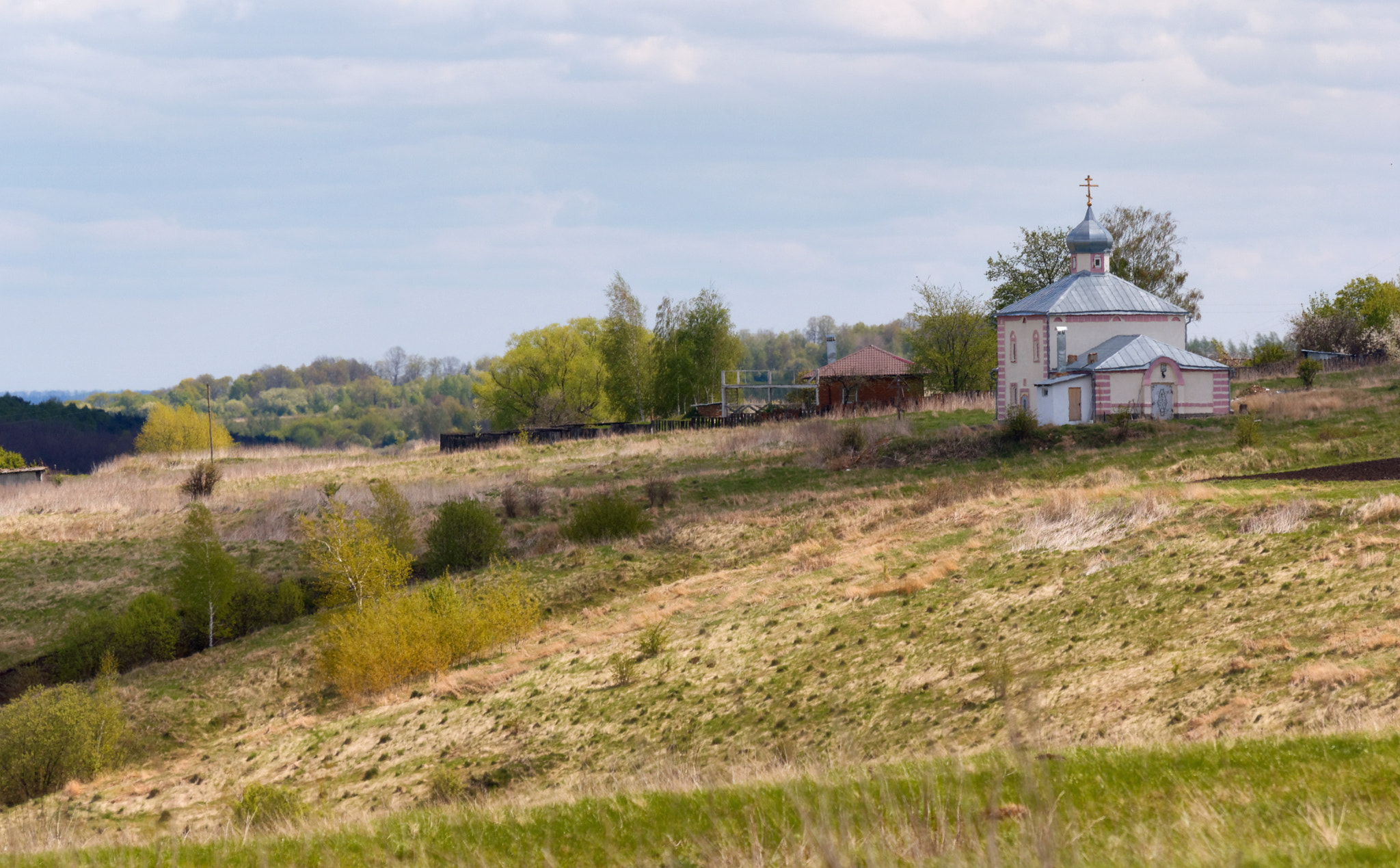 Canon EOS 550D (EOS Rebel T2i / EOS Kiss X4) sample photo. Tula oblast. village nikitskoye, church photography