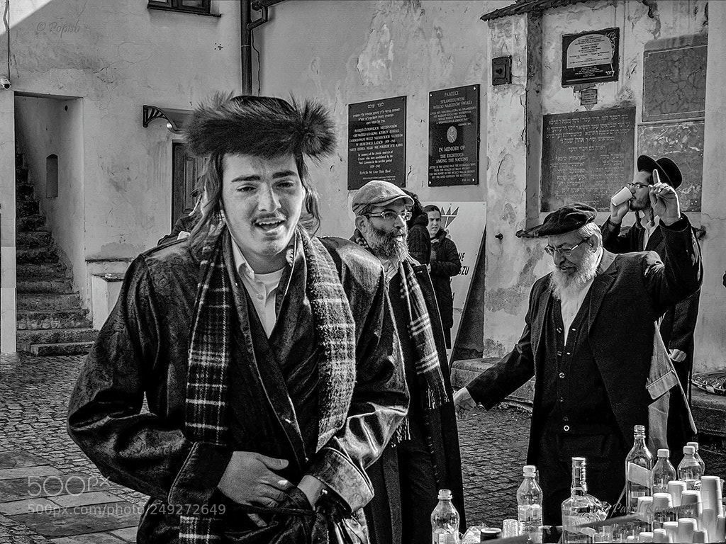 Fujifilm X30 sample photo. Yahrtzeit ii photography