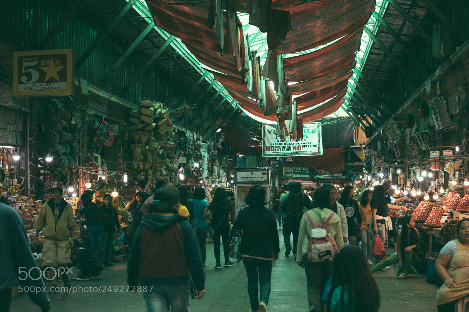Canon EOS 5D Mark IV sample photo. Get lost photography